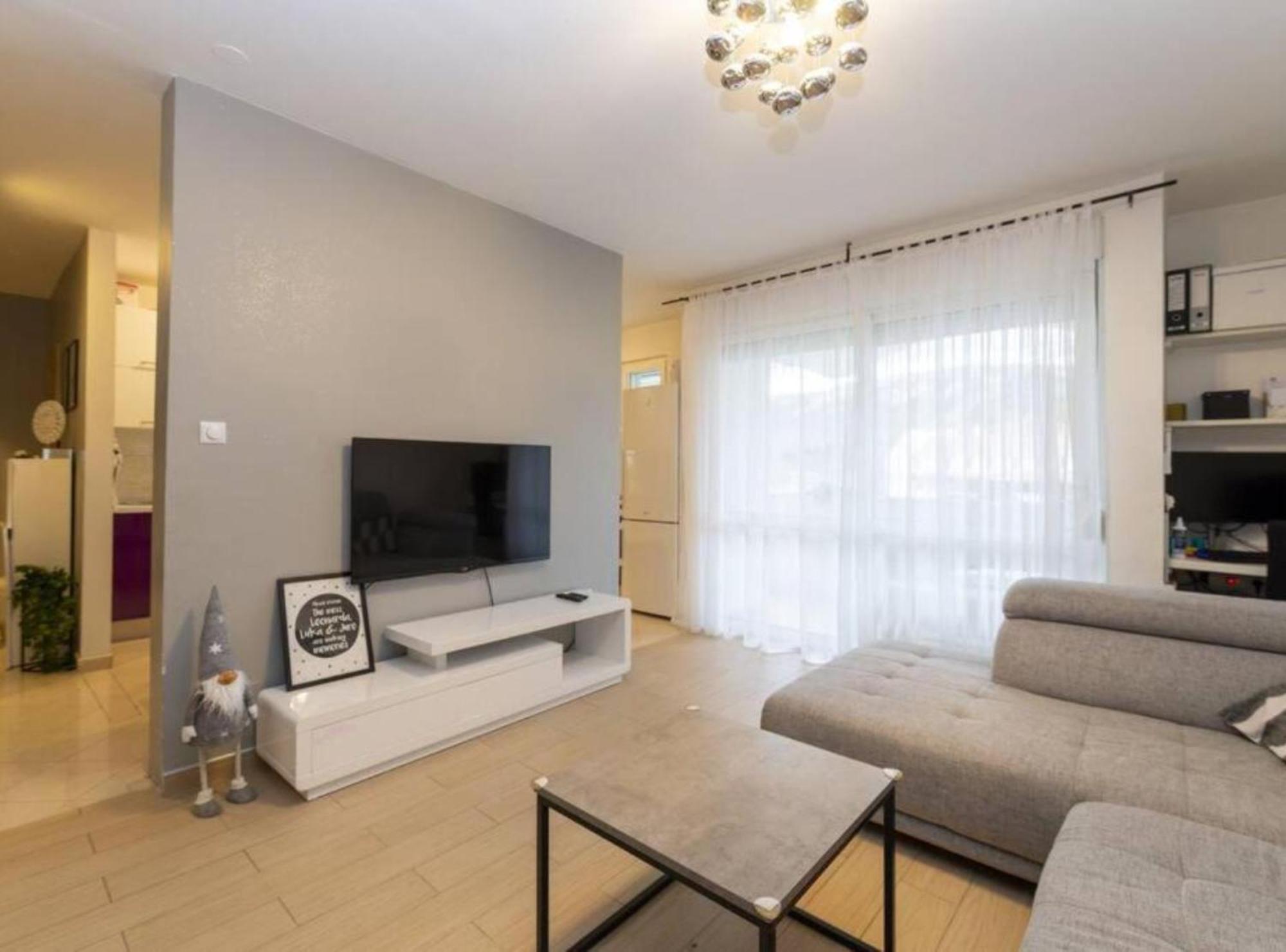 Zrmanja Canyon Apartment Obrovac Bagian luar foto