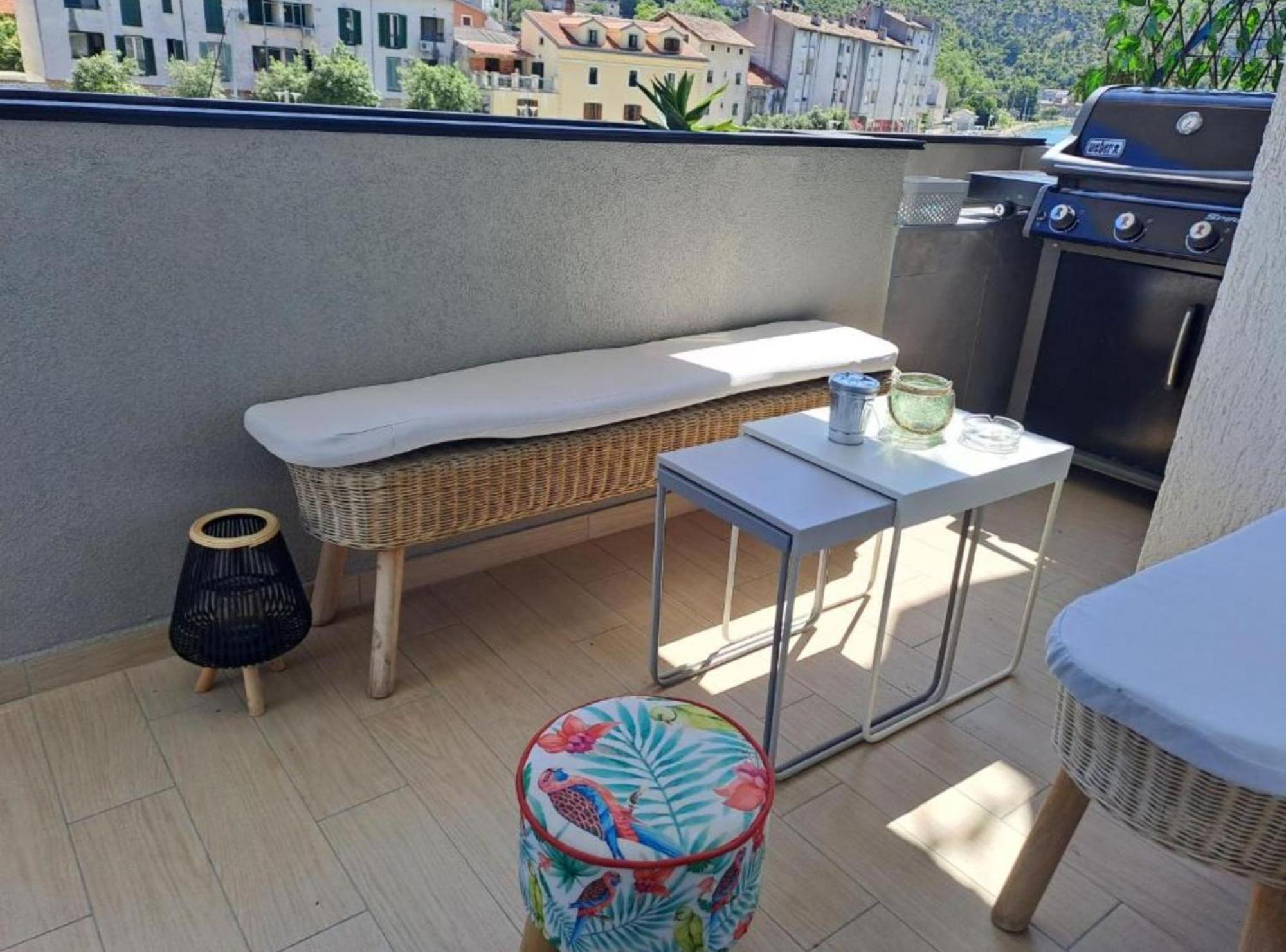Zrmanja Canyon Apartment Obrovac Bagian luar foto
